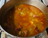 Foto del paso 5 de la receta: Longaniza con papas en salsa