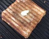 A picture of step 3 of Chocolate Banana Sandwich.