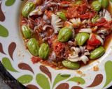 Foto langkah ke 5 dari resep Oseng Pedas Cumi Pete.