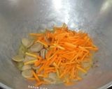 Foto langkah ke 3 dari resep Bihun Goreng Putih.