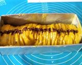Foto langkah ke 4 dari resep Strudel pisang, Coklat, Keju.