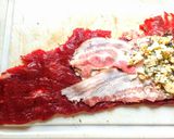 Foto del paso 2 de la receta: Saltimboca a la Romana con Cebollas Glaseadas