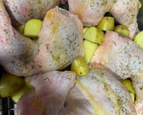 Foto del paso 4 de la receta: Pollo al horno con patatas