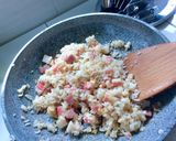 A picture of step 3 of Chinese fried rice 🍚.