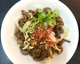 Hình bước làm 6 của món Lòng Gà Cháy Tỏi
