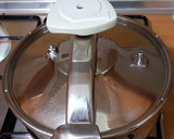 Foto del paso 4 de la receta: Caldo casero con 2 ingredientes 🥣