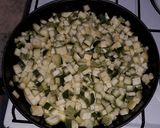 Foto del paso 1 de la receta: Tortilla zuquini y zapallitos