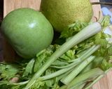 Hình bước làm 1 của món Nước ép cần tây