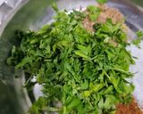 A picture of step 2 of Makhana raita.