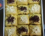 Foto langkah ke 6 dari resep 26. Bolen Pisang Cokelat Keju.