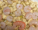 Foto del paso 2 de la receta: Tortilla de arroz con pollo y gambas