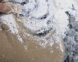 Foto del paso 1 de la receta: Pizza casera con 5 quesos