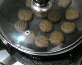 Foto langkah ke 3 dari resep Cookies Nutrijel Coklat Teflon.
