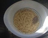 Foto del paso 4 de la receta: Espaguetis con salsa casera picante