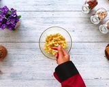 Foto langkah ke 3 dari resep Bolu Kukus Pisang.