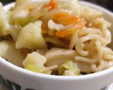 Foto del paso 5 de la receta: Ramen vegano con coliflor, zanahoria y repollo