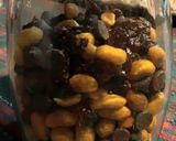 A picture of step 2 of Tart & sweet trail mix.
