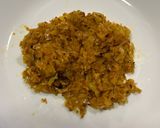 A picture of step 3 of Cabbage masala.