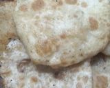 A picture of step 4 of Moong Daal kachori.