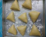 Foto langkah ke 5 dari resep Roti Goreng Segitiga.