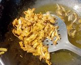 प्याज़ के पकौड़े (pyaz ke pakode recipe in Hindi) रेसिपी चरण 4 फोटो