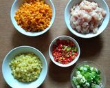 Foto langkah ke 1 dari resep Pastel Kari Pedas.
