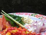 Kare daging sapi bumbu racik instan