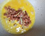 Foto langkah ke 2 dari resep Omelet kornet ayam DEBM.