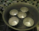 Foto langkah ke 7 dari resep Muffin pisang.