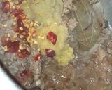 A picture of step 2 of Keema palak.