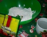 Foto del paso 1 de la receta: Medialunas Con Queso Y Orégano😋