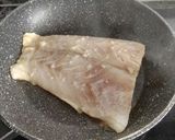 Foto del paso 4 de la receta: Perca a la plancha con mantequilla de mostaza