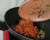 Foto langkah ke 5 dari resep Ayam Tumis Bumbu Taichan Sambel Matah.