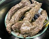 Hình bước làm 6 của món Bò hong đùi bên bếp 😜 (Thịt gác bếp)