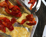 Foto del paso 6 de la receta: Bacalao con pimientos asados y lámina de ajo 🧄