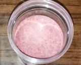 A picture of step 2 of Beet chocolate.