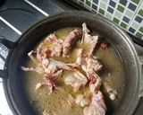 Foto langkah ke 1 dari resep Sayur Tulang ayam Ranjau.