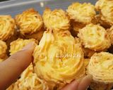 Foto langkah ke 9 dari resep Kue Sagu Keju super renyah enak.