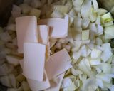 Tejszínes hagymaleves recept fázis 1 fotója