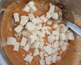 A picture of step 1 of Paneer buns toast.