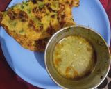 A picture of step 5 of Besan ka chilla.