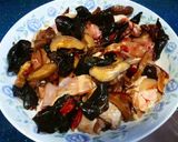 A picture of step 3 of Chicken steam oyster sauce.