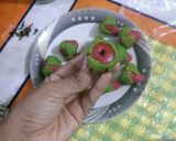 A picture of step 8 of Almond strawberry delights.