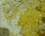Foto langkah ke 3 dari resep Semprit Coklat Cookies.