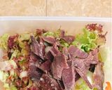Hình bước làm 1 của món Salad ngũ sắc