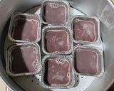 Foto langkah ke 3 dari resep Kue Lumpur Surga Bunga Telang.