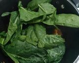 Foto del paso 4 de la receta: Estofado rápido de garbanzos, calabacín y espinaca