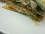 Lasagna verde de pollo y morrones horneados