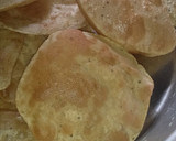 पूरी (poori recipe in Hindi) रेसिपी चरण 2 फोटो