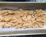 Foto del paso 3 de la receta: Budín integral vegano con membrillo y pera